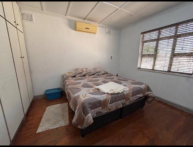 2 BEDROOM HOUSE FOR SALE IN GLENWOOD